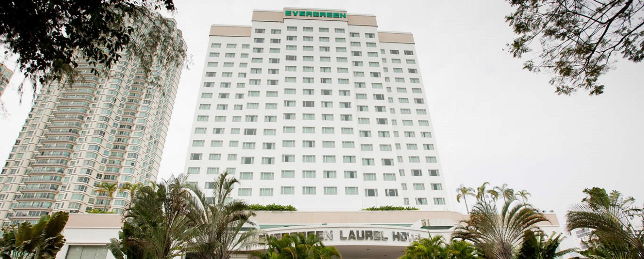 Gurney Bay Hotel, A Parkroyal Partner Hotel George Town Eksteriør billede Evergreen International Aviation headquarters