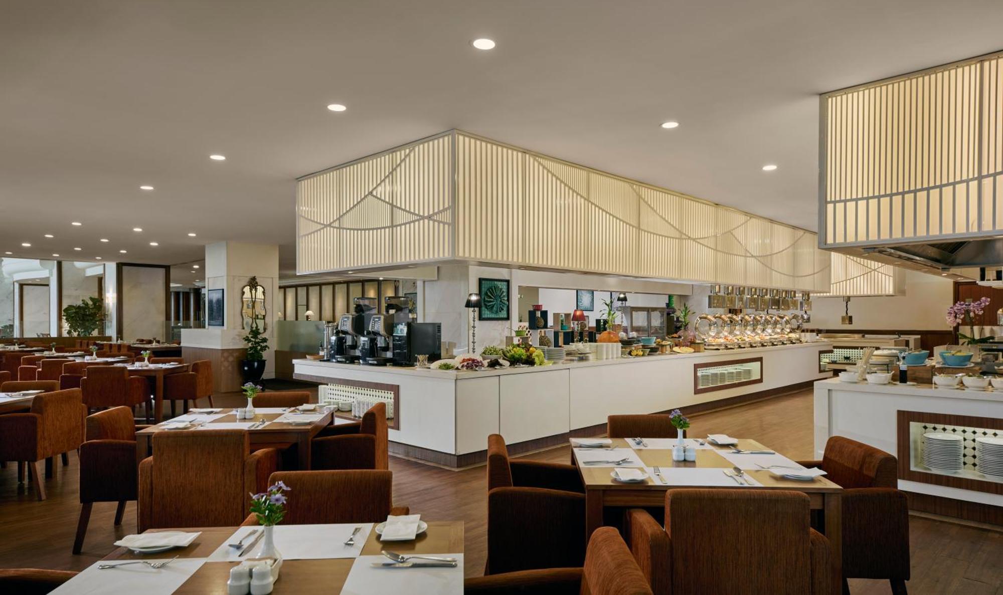 Gurney Bay Hotel, A Parkroyal Partner Hotel George Town Eksteriør billede The restaurant
